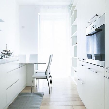 Charming Home Near Duomo ミラノ エクステリア 写真